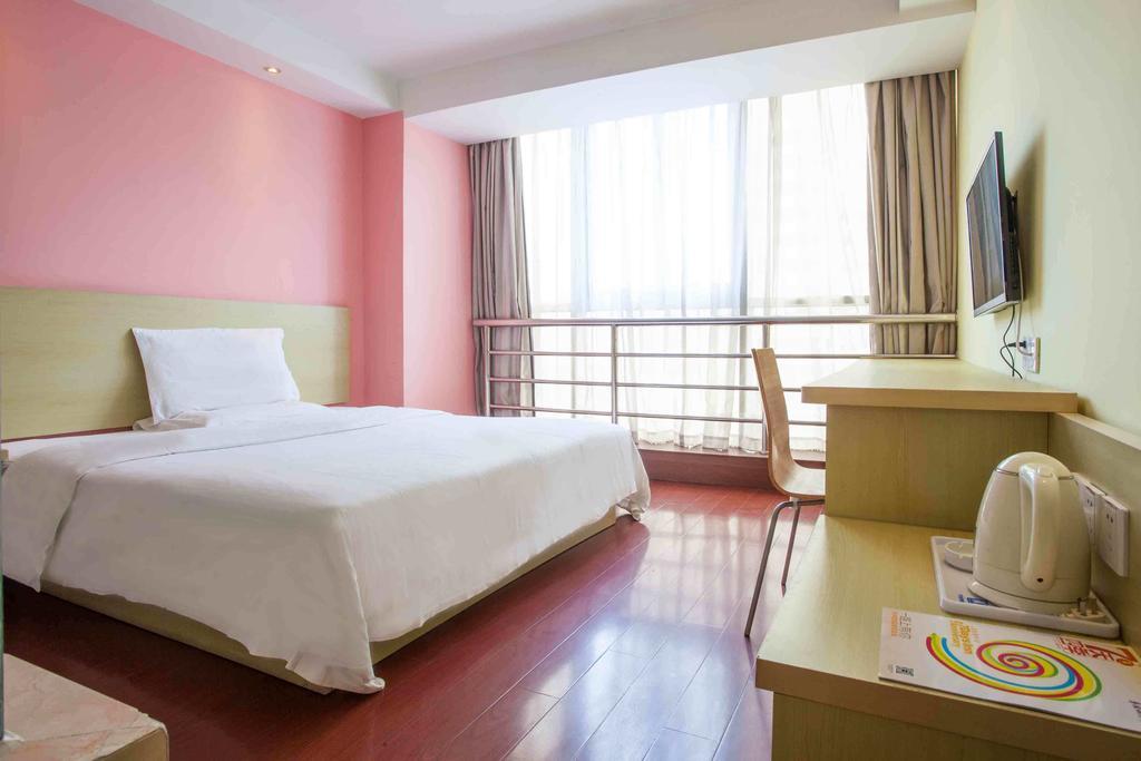 7Days Inn Foshan Qiandeng Lake Nangui Road Subway Station Стая снимка